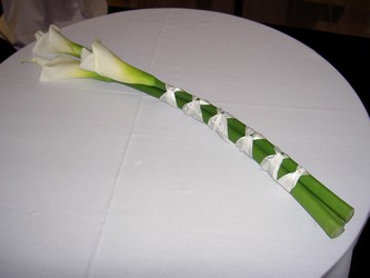 3 Calla Bouquet 