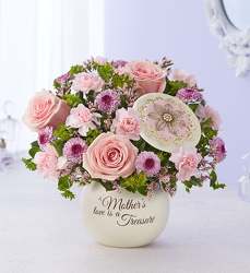 A Mothers Love Davenport Florist - Same Day Flower Delivery - Flower Power 