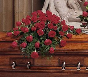 Blooming Red Roses Casket Spray Davenport Florist - Same Day Flower Delivery - Flower Power 