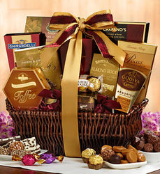 Deluxe Balsam Gift Basket Davenport Florist - Same Day Flower Delivery - Flower Power 