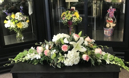 The Grand Centerpiece Davenport Florist - Same Day Flower Delivery - Flower Power 
