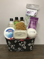 Luxury Holiday Lavender Spa Basket Flower Power, Florist Davenport FL