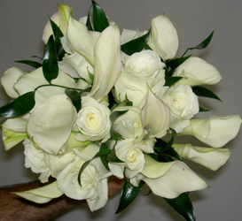 Hand Held Calla Bouquet Flower Power, Florist Davenport FL
