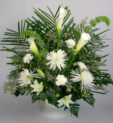 Calla Pedestal Piece Davenport Florist - Same Day Flower Delivery - Flower Power 