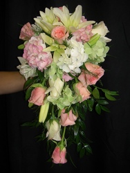 Rose and Hydrangea Cascade Flower Power, Florist Davenport FL