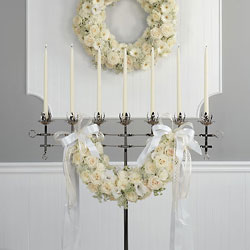 Candle Flowers Davenport Florist - Same Day Flower Delivery - Flower Power 