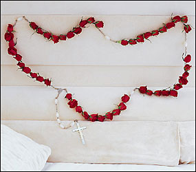 Rosary of Red Roses Davenport Florist - Same Day Flower Delivery - Flower Power 